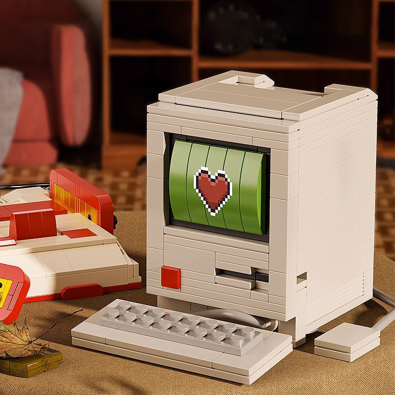 Creative Retro Electronic Type - Gaming Console Lego recension och pris